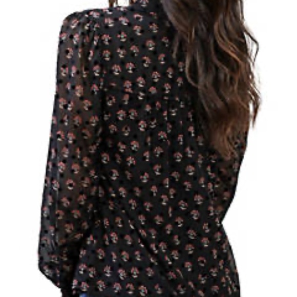 La Serein Black Polka Dot Floral Print Blouse - Picture 2 of 7